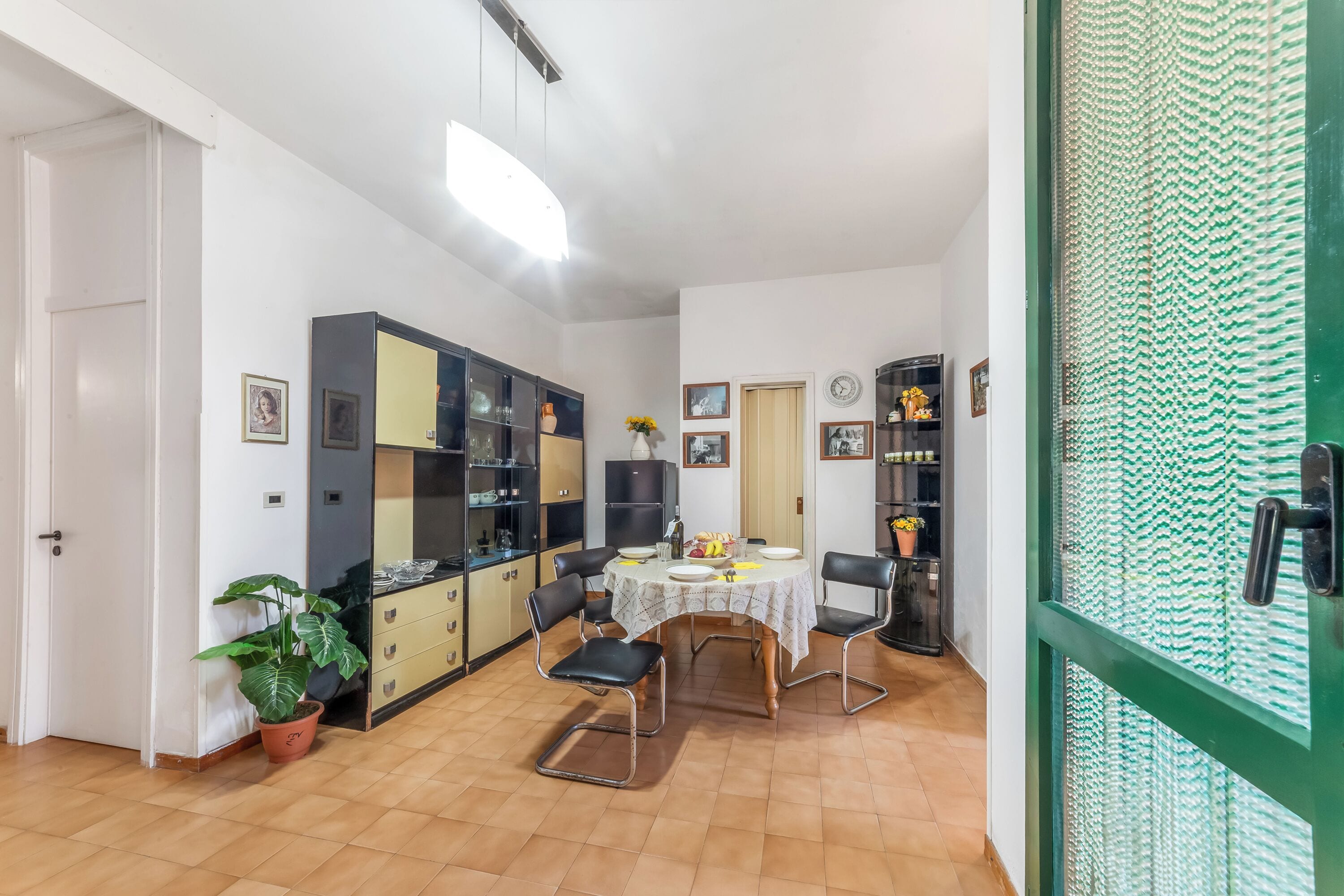 Family House, Multiple Bedrooms (Villetta Tamari 300 meters from the) | Dining