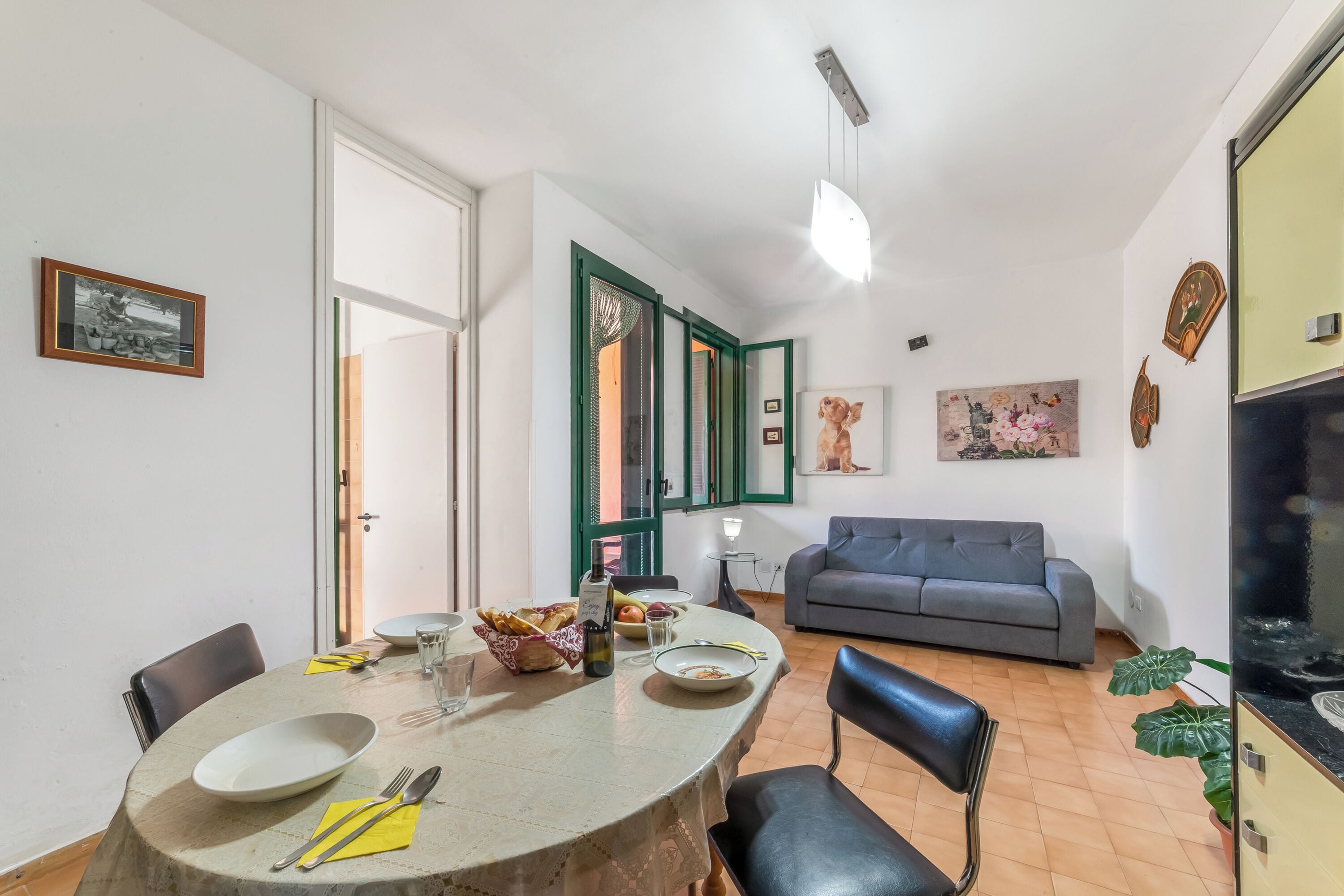 Family House, Multiple Bedrooms (Villetta Tamari 300 meters from the) | Dining