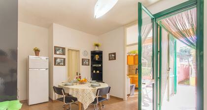 Villetta Tamari 300 meters from the sea