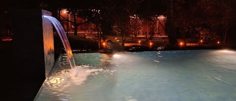 Outdoor pool, pool umbrellas
