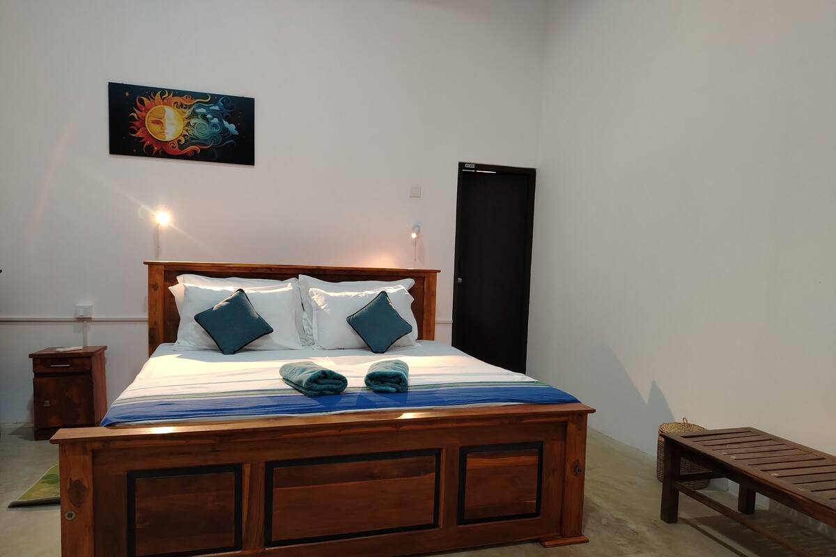 ห้องดีลักซ์ดับเบิล, วิวสวน | เครื่องนอนระดับพรีเมียม, ผ้านวมขนเป็ด, มินิบาร์ฟรีบางอย่าง, โต๊ะทำงาน