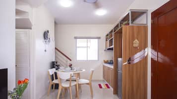 House | Dining