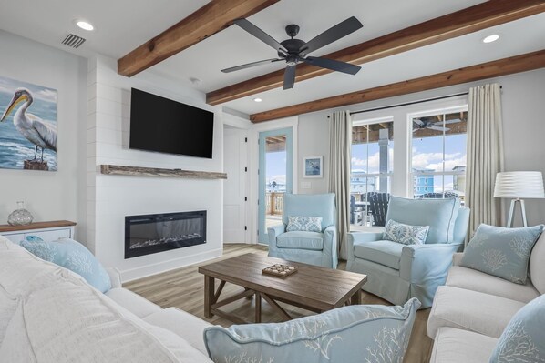 Smart TV, fireplace, DVD player, video library - Brand New 4 Bdrm/3 Ba Private Beach Home with Gulf & Bay Views with easy access! (Gulf Shores)