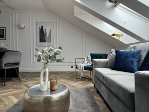 Deluxe Apartment | Living room | LCD TV