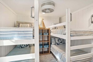 3 Schlafzimmer, Bügeleisen/Bügelbrett, kostenloses WLAN, Bettwäsche