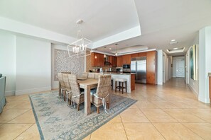 Dining - TURQUOISE PLACE C1904 ~ 3bd/3.5bath ~ Sleeps 10 (Orange Beach)