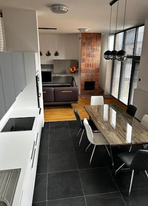 Deluxe Villa | Shared kitchen - Palace Inn (Jiloviste)