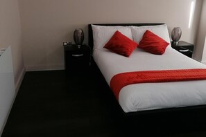 1 bedroom, free WiFi, bed sheets