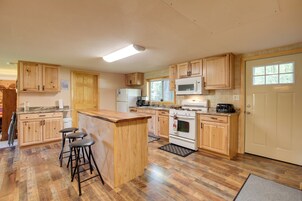 Cottage (3 Bedrooms) | Interior