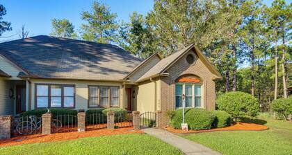 Modern Mccormick Townhome on Lake Thurmond!
