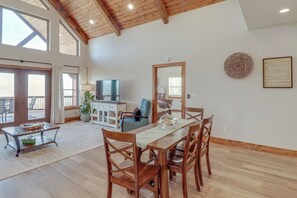 House (3 Bedrooms) | Interior - Spacious Harrison Vacation Rental w/ Deck & Views! (Harrison)