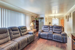 House (2 Bedrooms) | Interior