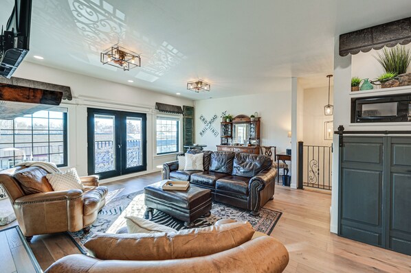 Apartment (2 Bedrooms) | Interior - Stellar Craig Apartment - Walk to Restaurants! (Craig)