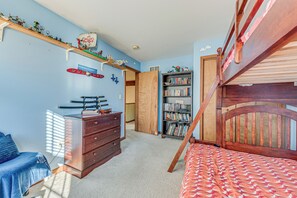 House (4 Bedrooms) | Interior