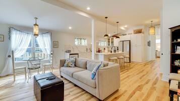 Rumah (2 Bedrooms) | Interior