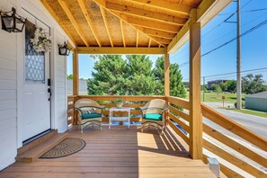 House (2 Bedrooms) | Interior - ~ 1 Mi to Dtwn: Wilmington Home w/ Patio! (Wilmington)