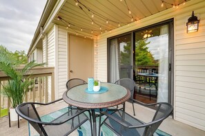 Apartment (2 Bedrooms) | Interior - Fireplace, Indoor Pool Access! Family Branson Unit (Branson)