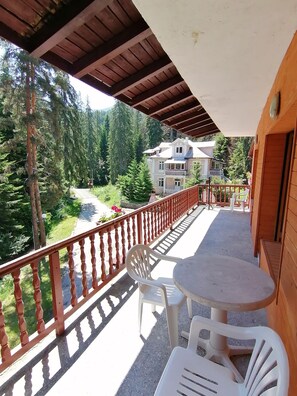 Family Quadruple Room | Balcony view
