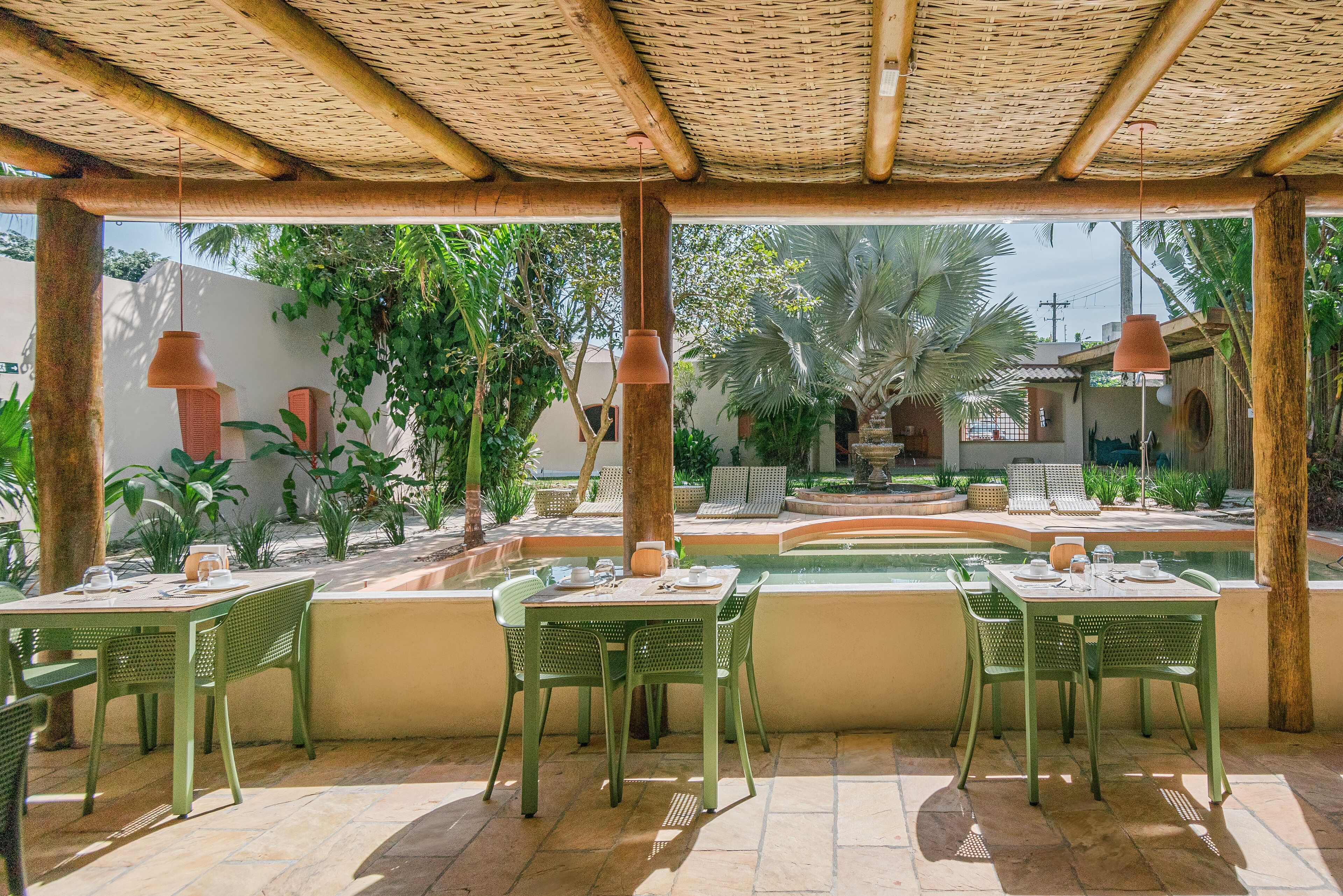 含每日吃到飽早餐