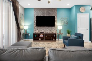 Townhome, 5 Bedrooms | Living area - 3725pcl-windsor Island Resort 5 Bedroom Townhouse by RedAwning (Davenport)