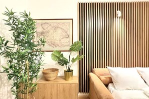 2 bedrooms, iron/ironing board, WiFi, bed sheets - Neu Renovierte Wohnung am Yppenplatz (Wien)