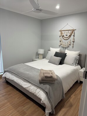 3 多间卧室、熨斗/熨衣板、免费 WiFi、床单