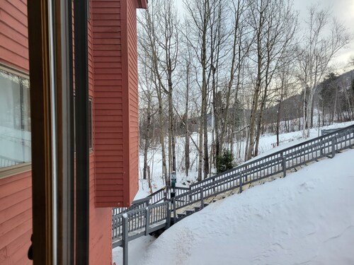 North Peak 2-201 Right on the slopes at Sunday River