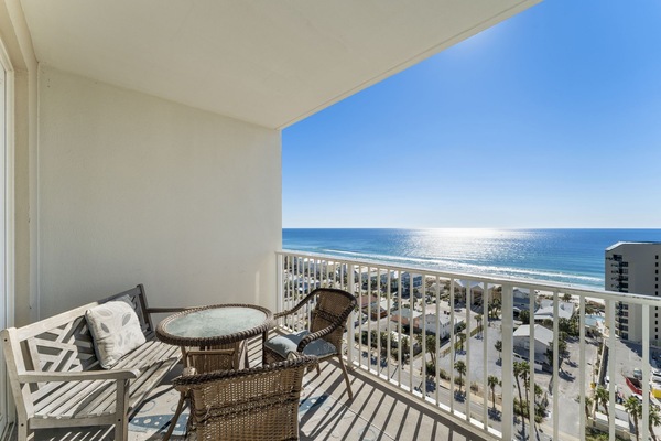 13th Floor, Private, Furnished Balcony with Ocean Views