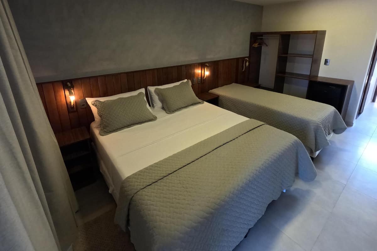 6 bedrooms, pillow-top beds, blackout curtains, iron/ironing board