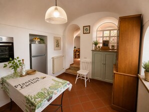 Interior - Positano Villa with Sea View Terrace – Walk to Beach & Town - Amalfi Coast (Positano)