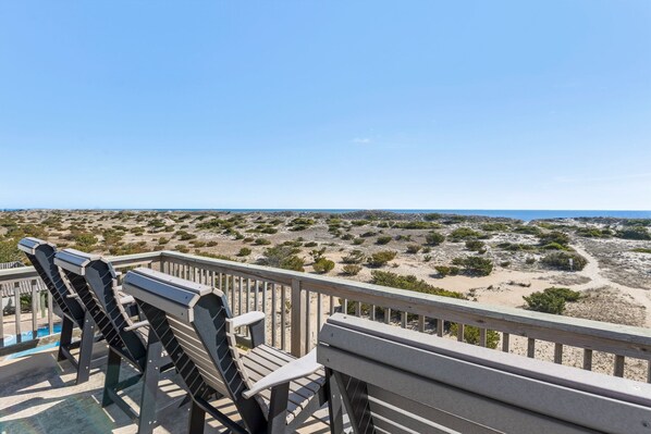 Property grounds - Afterdune Delight: Oceanfront | Hot Tub | Dogs OK (Salvo)
