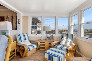 TV, foosball, table tennis - Afterdune Delight: Oceanfront | Hot Tub | Dogs OK (Salvo)