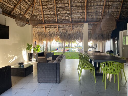 Casa Frente a la Playa-salinitas