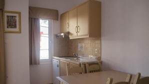 Basic Condo | Private kitchen - River Side Hotel (Apokoronas)