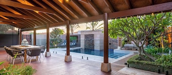 Beachside Retreat - 300m Walk to the Beach
