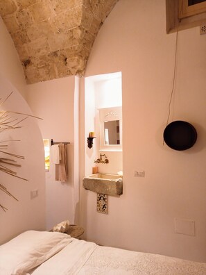 1 habitación, wifi gratis y ropa de cama 