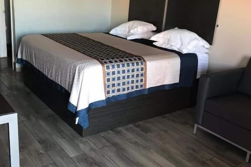 SouthTown SA Inn
