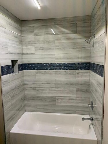 SouthTown SA Inn