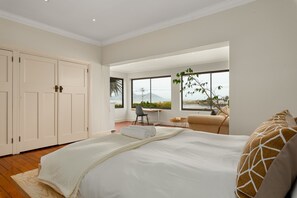 3 chambres, bureau, fer et planche à repasser, Wi-Fi