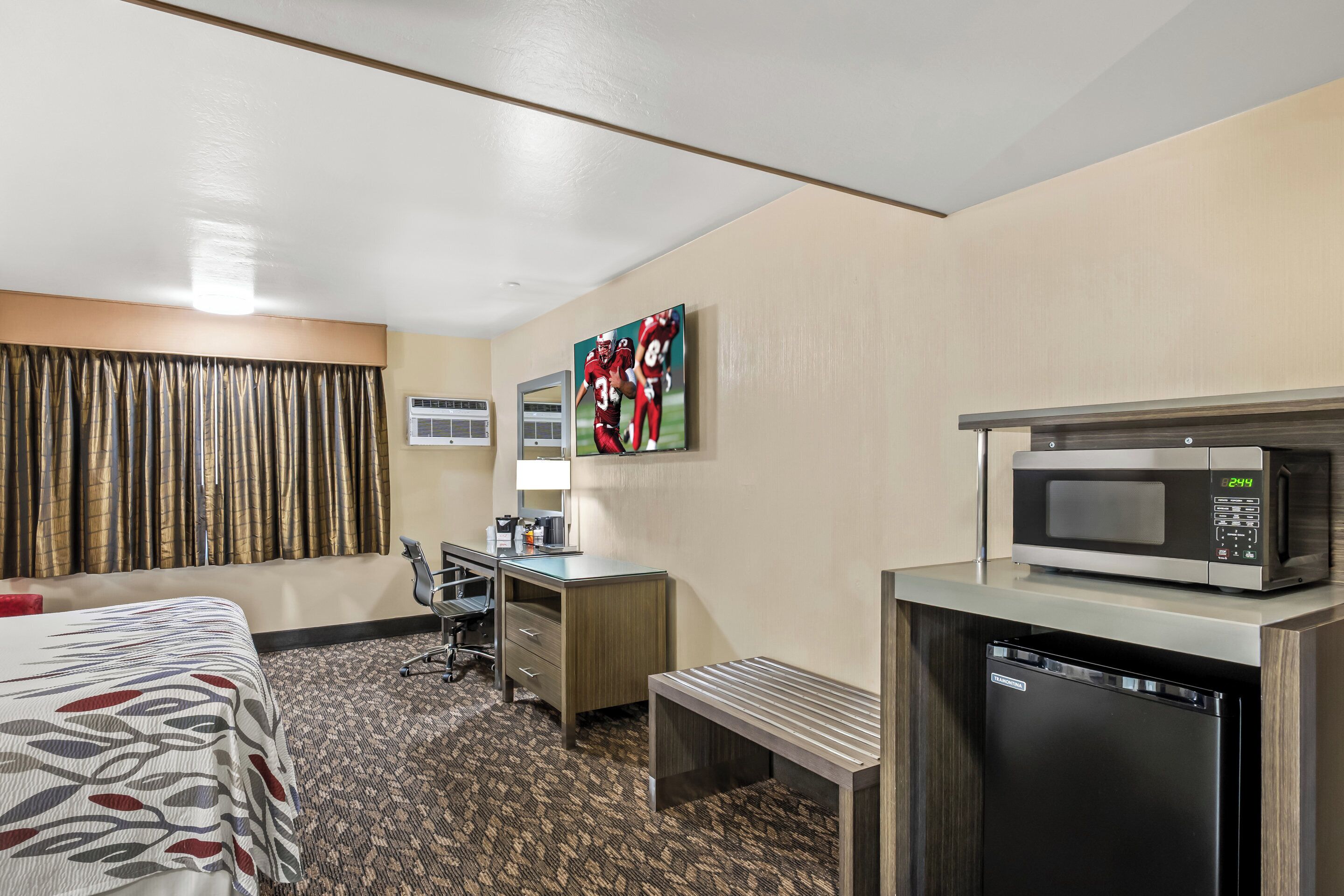 Superior Room, 1 King Bed, Non Smoking