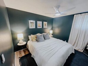 2 Schlafzimmer, Schreibtisch, kostenloses WLAN, Bettwäsche