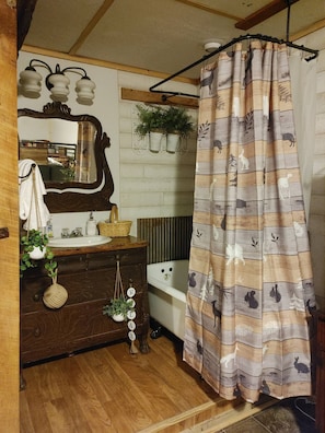 Towels, soap, toilet paper