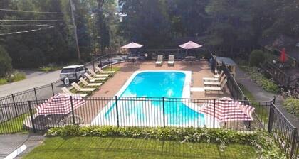 Lake George 6 Bedroom Home lake access