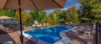 Cramer's Lake George - Cabin 19