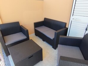 Property grounds - Apartment in front of the beach (la caletta, Sardegna)