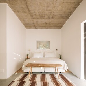 Minibar, in-room safe, individually decorated, individually furnished - Hospedaria (Tavira)