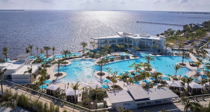 Sunseeker Resort Florida Gulf Coast, Curio Collection Hilton