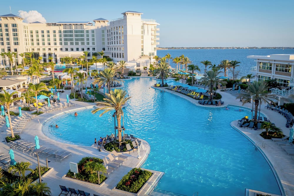 Sunseeker Resort Florida Gulf Coast, Curio Collection Hilton