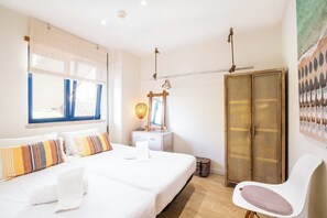 2 soverom, safe på rommet, strykejern/-brett og wi-fi (inkludert)