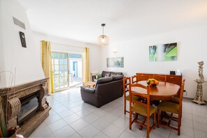 TV, fireplace - Villa Nina - Marina Waves & Poolside Bliss (Albufeira)